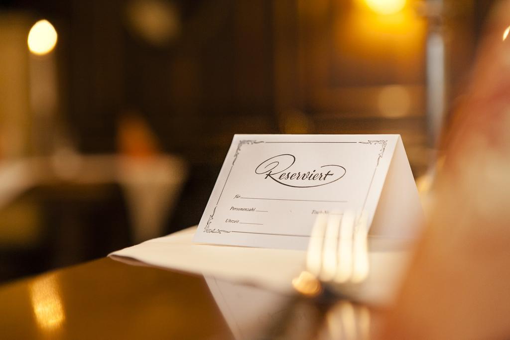 Hotel-Restaurant Breitenbacher Hof Hürth Exteriör bild